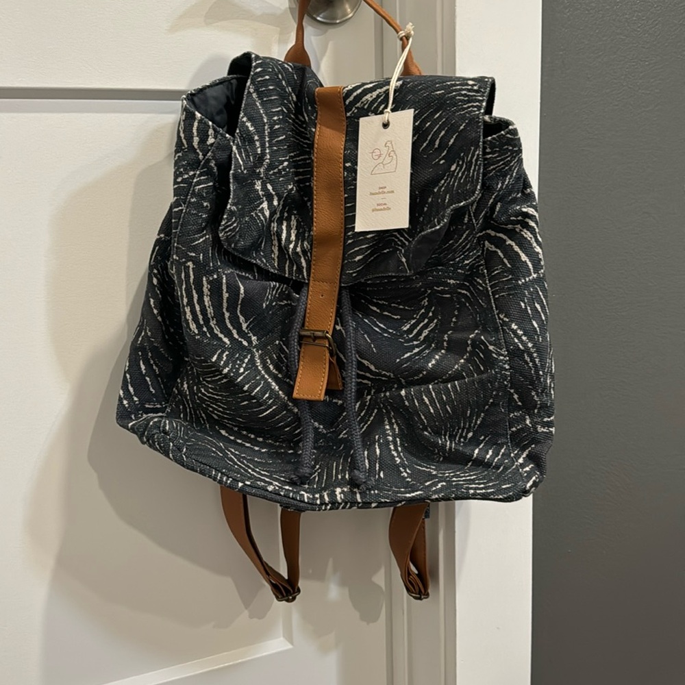 Lu & Elle. Jean, blue & white patterned, small backpack. NWT.